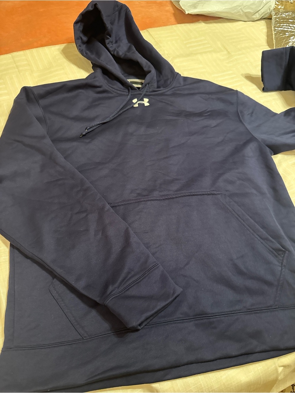 Under Armour Men’s Navy Blue Pullover Hoodie